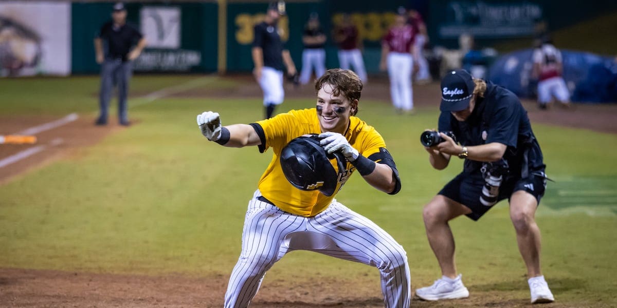 MONTGOMERY MAGIC: Barrett’s Grand Slam sends USM to Sun Belt Semi-Finals