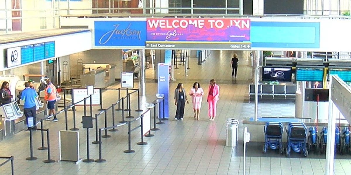 Bench trial postponed a week in airport takeover case