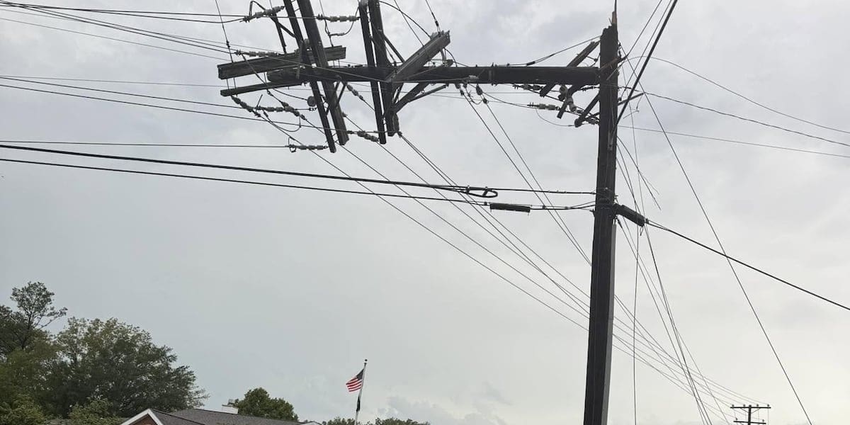 Storms damage multiple homes in southwest Mississippi, thousands remain without power